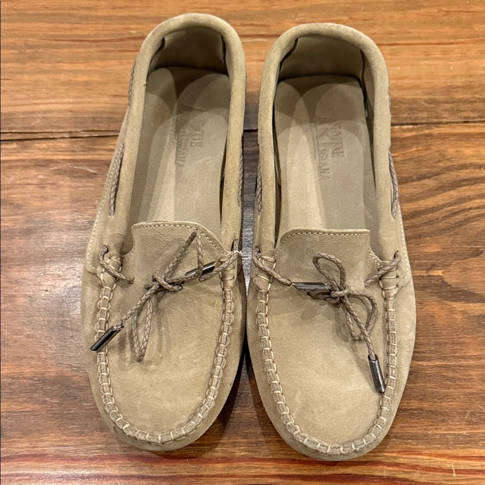 Classic Womens Suede Moccasin Loafers in  grey/neutral - made in Italy Size 9